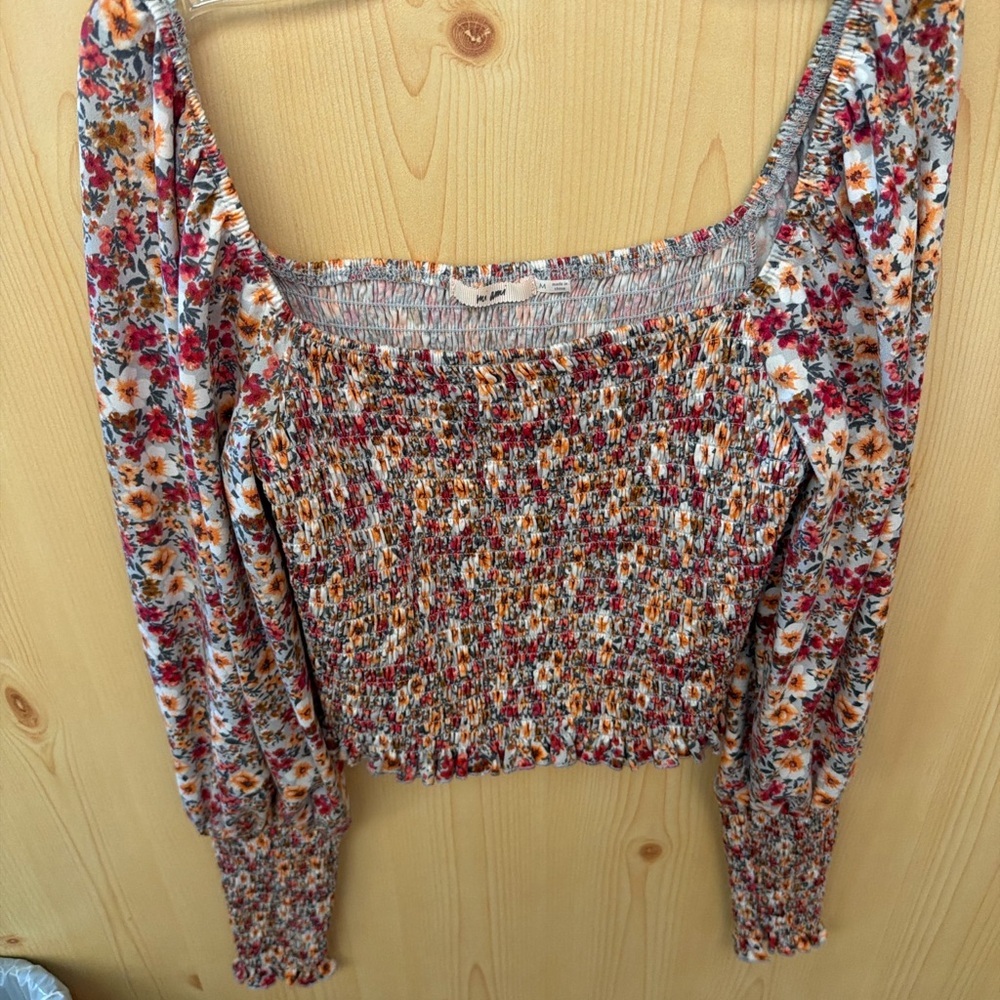 Mi Ami Chic Floral Smocked Cropped Peasant Top Cottagecore Romantic Festival M - Picture 3 of 11